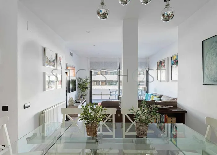 Port - Con Piscina, A 5 Minutos De La Playa Appartamento