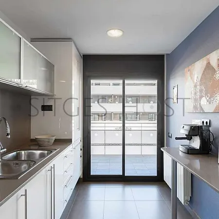 Port - Con Piscina, A 5 Minutos De La Playa Σίτζες